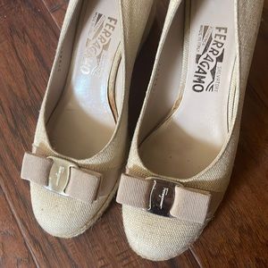 salvatore ferragamo espadrille wedge with bow beige cream